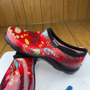 Sloggers Garden Shoes Womens 10 Red Paisley Waterproof Slip On Clogs Made in USA